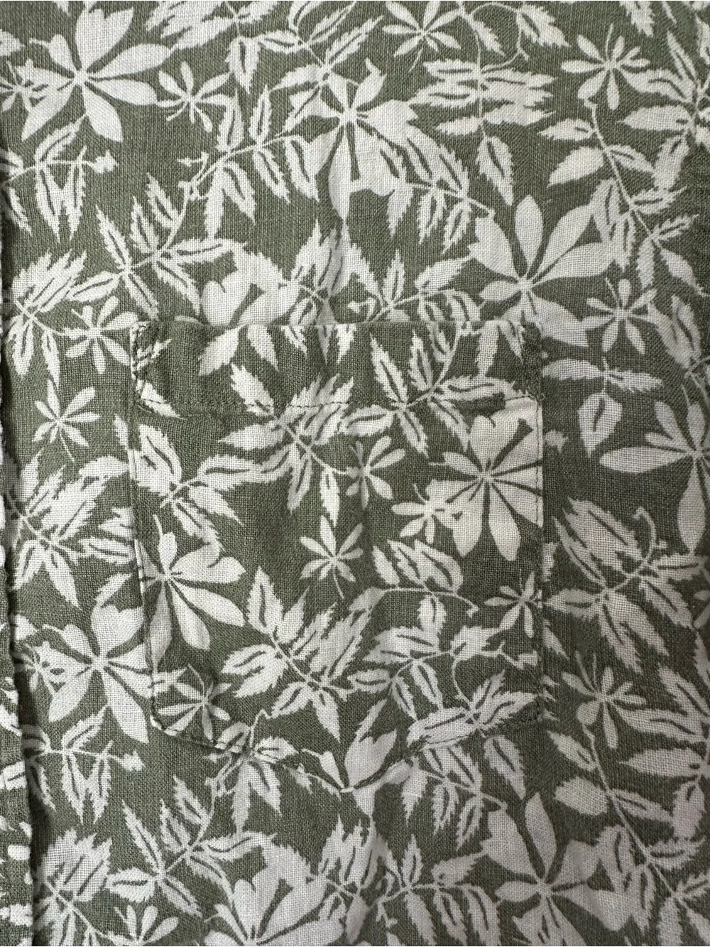 Men's Short-Sleeve Button-Down Linen Shirt in Sage Green Floral
